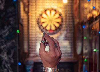 Le Killer : Les règles du tueur aux fléchettes 6 Le Killer Les règles du tueur aux fléchettes