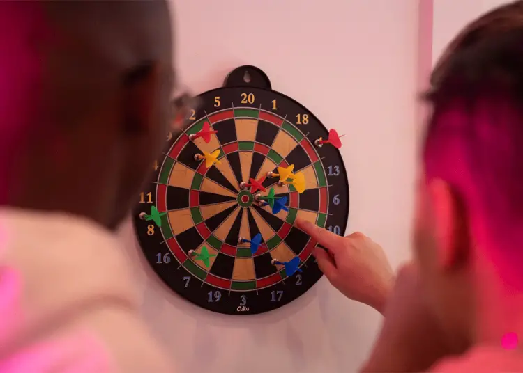 Combien gagnent les joueurs de fléchettes professionnels? Le jeu de Fléchettes